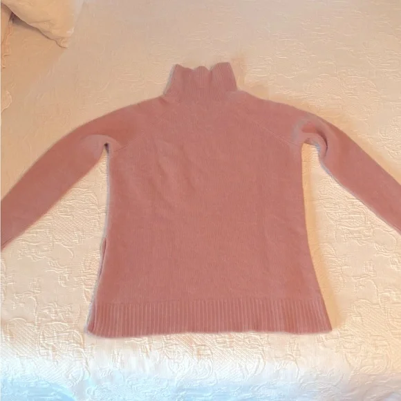 Garnet Hill cashmere sweater - Picture 3 of 8